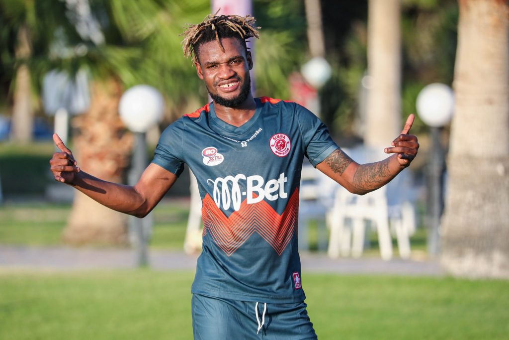 Simba: Annoncé partant, Henock Inonga Baka reprend avec les entraînements 