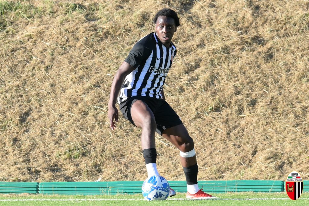 Ascoli: Christopher Lungoyi et ses coéquipiers sont déjà pied au plancher