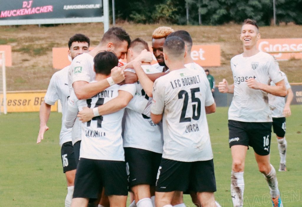 FC Bocholt: «Je veux m’intégrer dans l’équipe le plus tôt possible…afin de pouvoir aider mes coéquipiers sur le terrain à l’avenir» (Stéphane Mvibudulu)