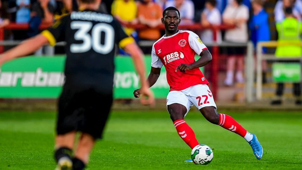 EFL Trophy: Aristote Nsiala et Fleetwood Town peuvent avoir des regrets
