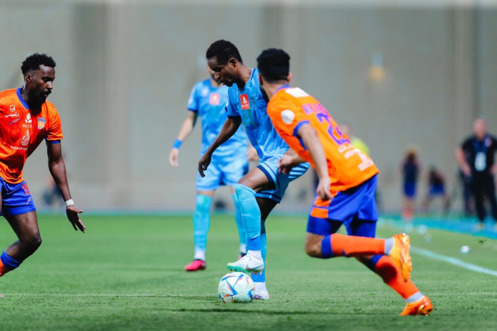 D1 Arabie Saoudite: La maintien se complique davantage pour André Bukia et Al Batin