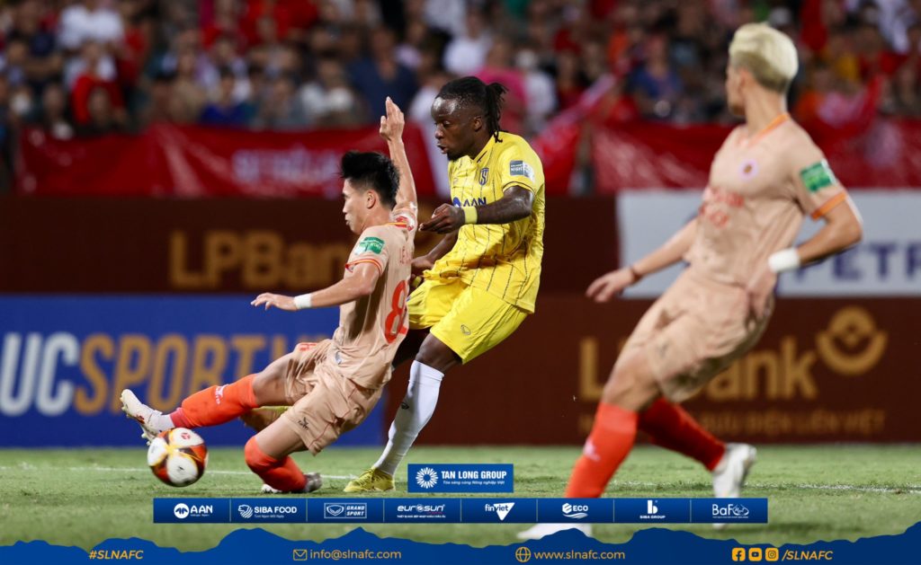 D1 Vietnam: Jordy Soladio et le Song Lam Nghe An Chutent à nouveau face à Viettel