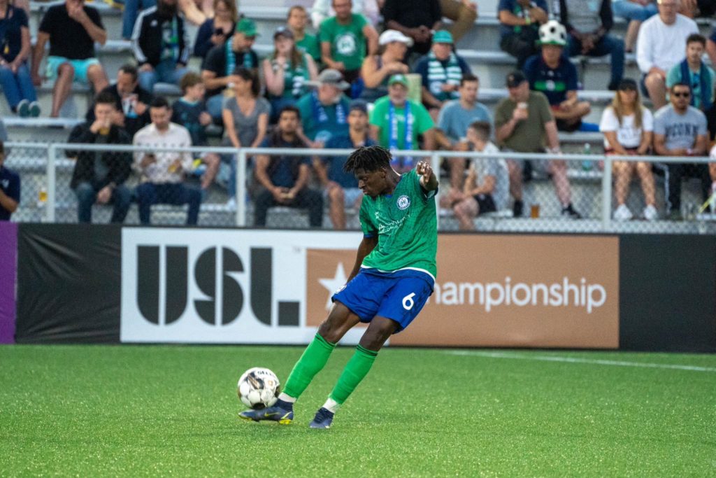 D2 Etats-Unis: Beverly Makangila, Kembo Kibato et Hartford Athletic battus pour la 3ème fois d’affilée