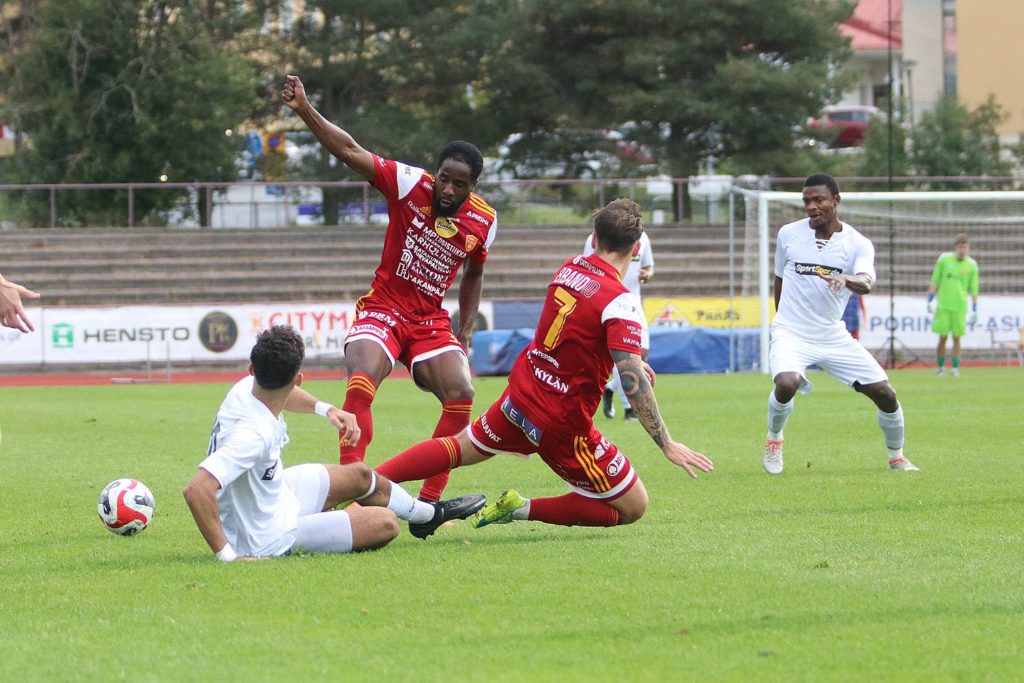 D3 Finlande : Revers sans conséquence pour Sedrick Kalombo et le FC Jazz déjà assurés pour les barrages