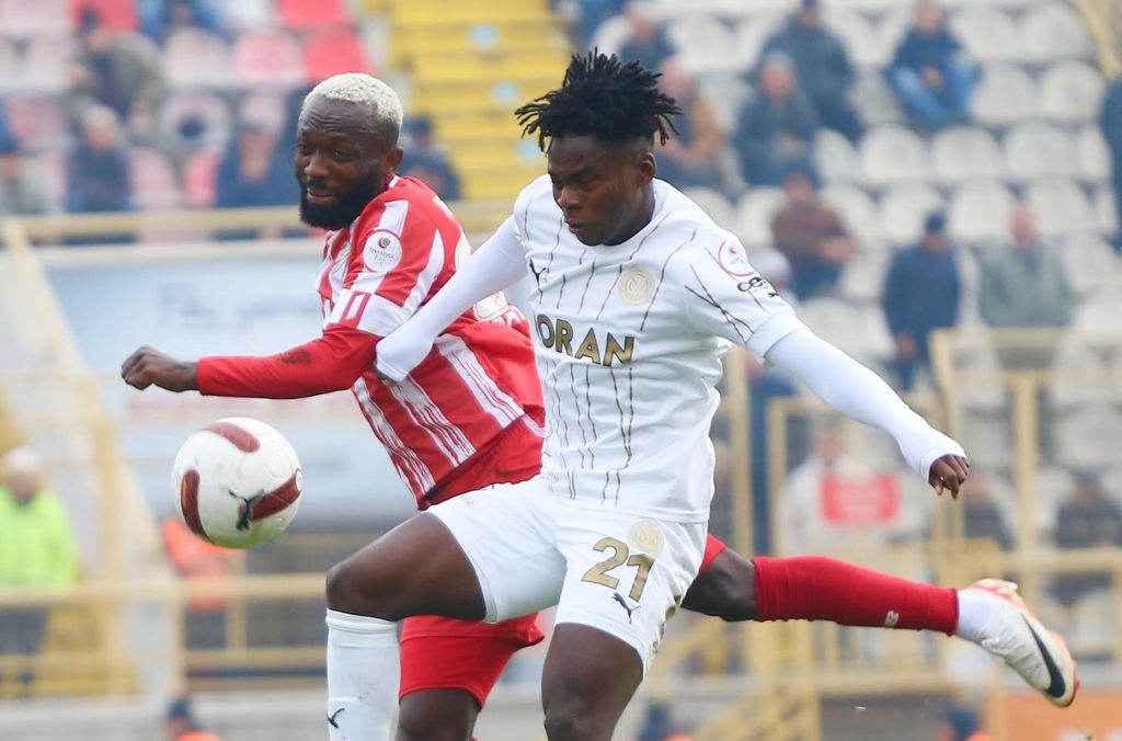 D2 Turquie: Joël Ngandu Kayamba et le Boluspor font belle impression face à Manisa