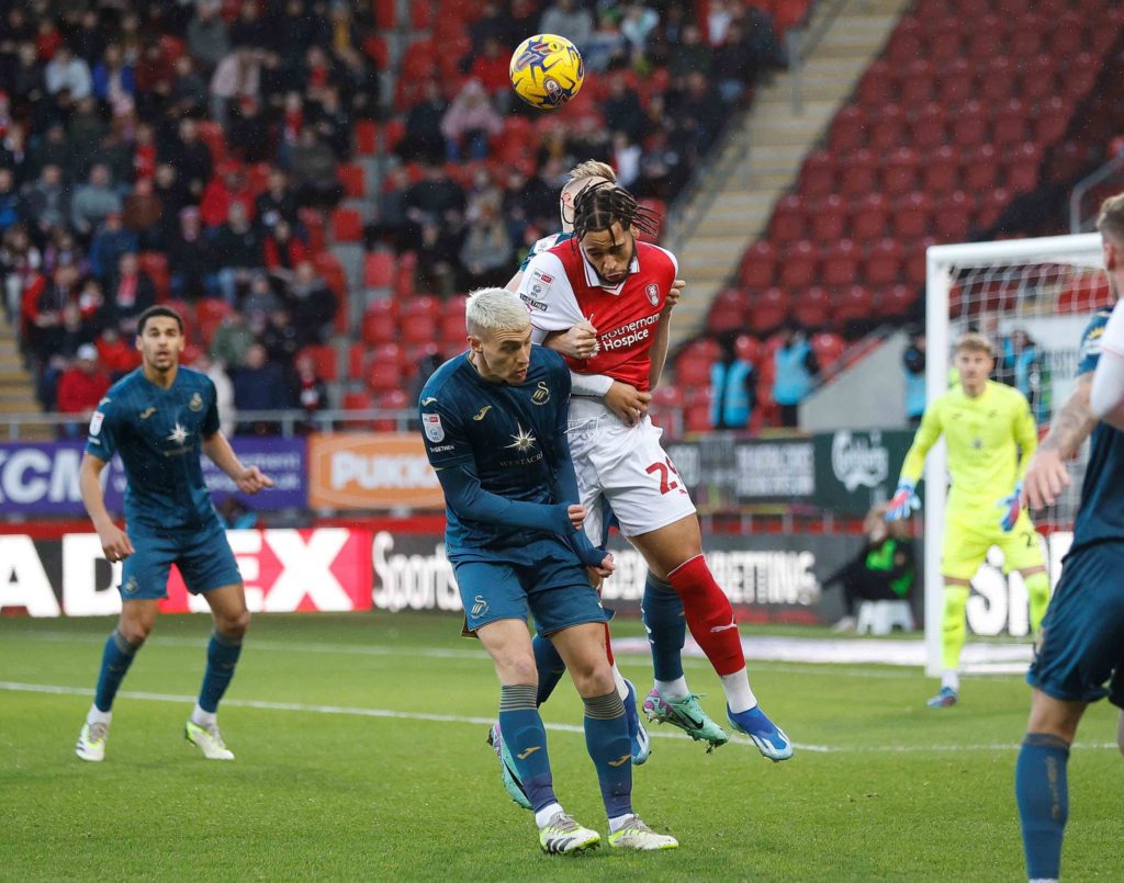 D2 Angleterre: Le 2ème but de Sam Nombe n’a pas suffi à Rotherham face à Swensea City de Yannick Bolasie