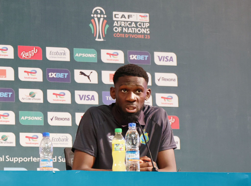 CAN 2023: « J’ai été un peu attristé de ne pas pouvoir jouer la totalité des matchs…Il faut d’abord penser au collectif peu importe ma situation » (Dylan Batubinsika)