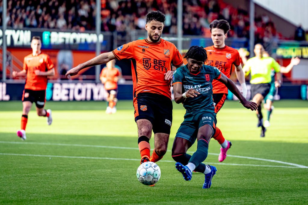 D1 Pays-Bas: Chris Lokesa et Waalwijk croient toujours au maintien