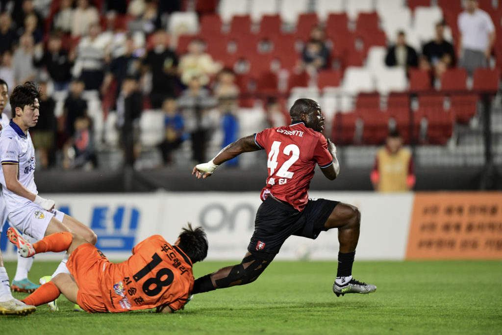 D2 Corée du Sud: 1er doublé de la saison pour Jucie Lupeta et Bucheon vainqueurs de Chungnam Asan