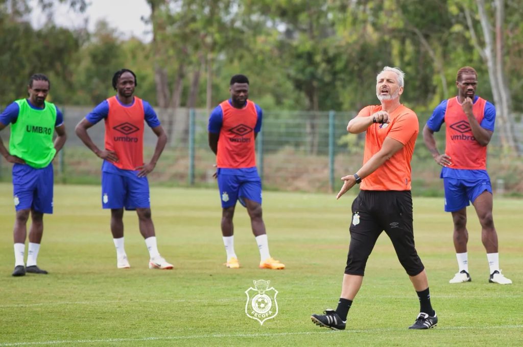 Léopards: «Nous allons affronter le Sénégal qui est dans le top 5 et qui est un exemple de stabilité et de travail» (Sébastien Desabre)