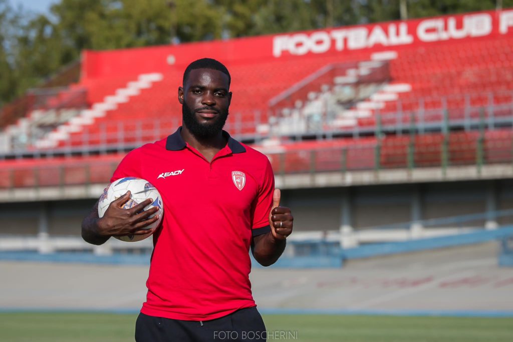 Transfert: Retour acté en Europe pour Stevy Okitokandjo après un crochet en Amérique du Sud