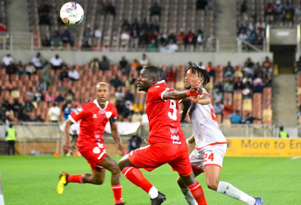 D1 Afrique du Sud: Trésor Tshibwabwa Yamba, Andy Boyeli et Sekhukhune United calent devant Chippa United