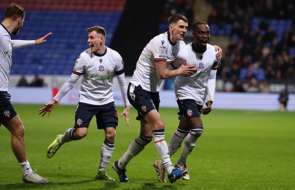 D3 Angleterre: Jay Matete voit double avec Bolton dans le succès face à Lincoln City