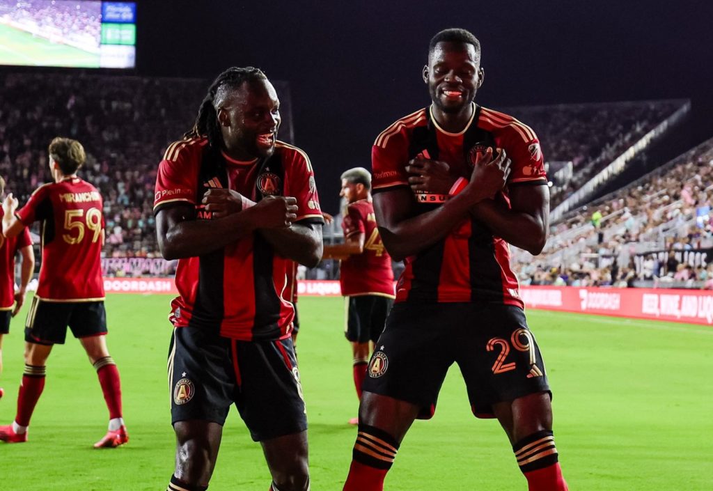 D1 Etats Unis: Tristan Muyumba et Atlanta United ceinturés par Dallas