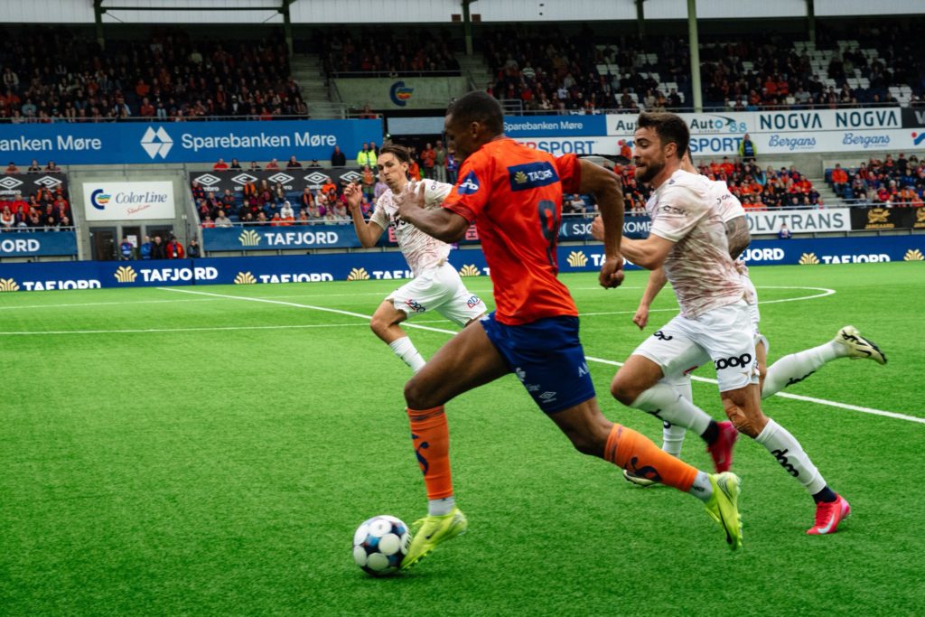 Coupe de Norvège: Grosse déception pour Paul Ngongo, John Kitolano et Aalesunds