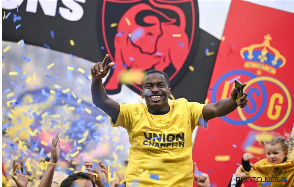 Transfert: Noah Sadiki à Sunderland, c’est acté!