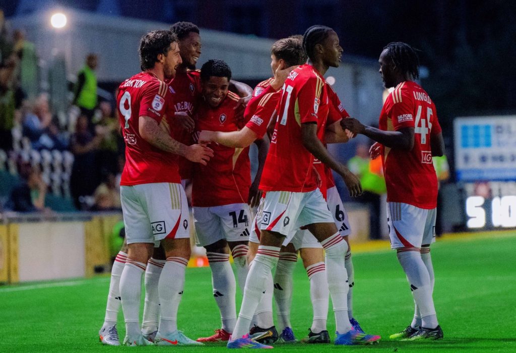 D4 Angleterre: Un 3ème succès d’affilée pour Rosaire Longelo et Salford