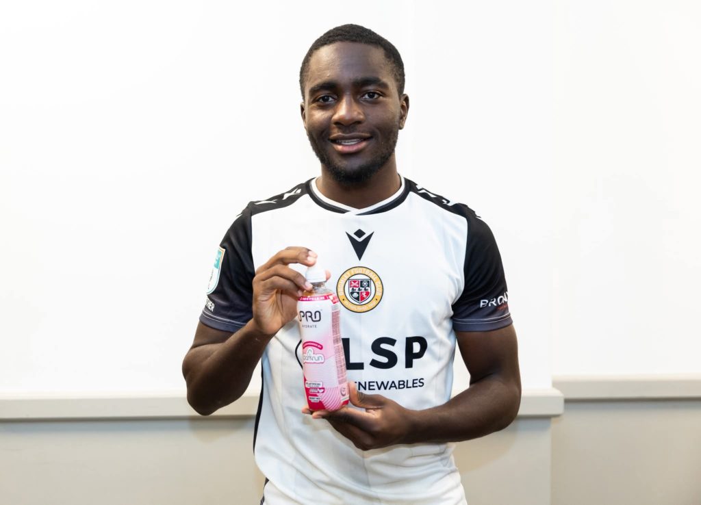 EFL Trophy: Marcus Dinanga et Brooklyn Ilunga s’illustrent dans la victoire de Bromley devant Crystal Palace