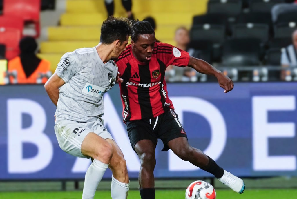 D1 Turquie: Christopher Lungoyi et Gaziantep redressent la barre de la meilleure des manières