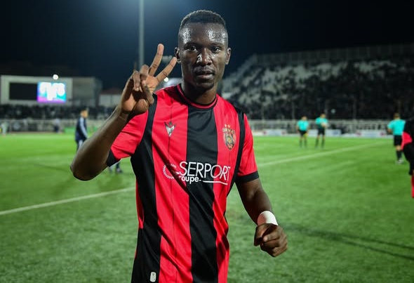 D1 Algérie: Glody Likonza et l’USM Alger retrouvent les couleurs de la victoire