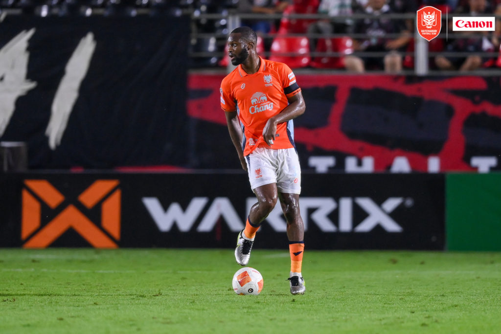 D1 Thaïlande: Gabriel Mutombo et Ratchaburi enfoncent un peu plus Uthai Thani de Martin Angha
