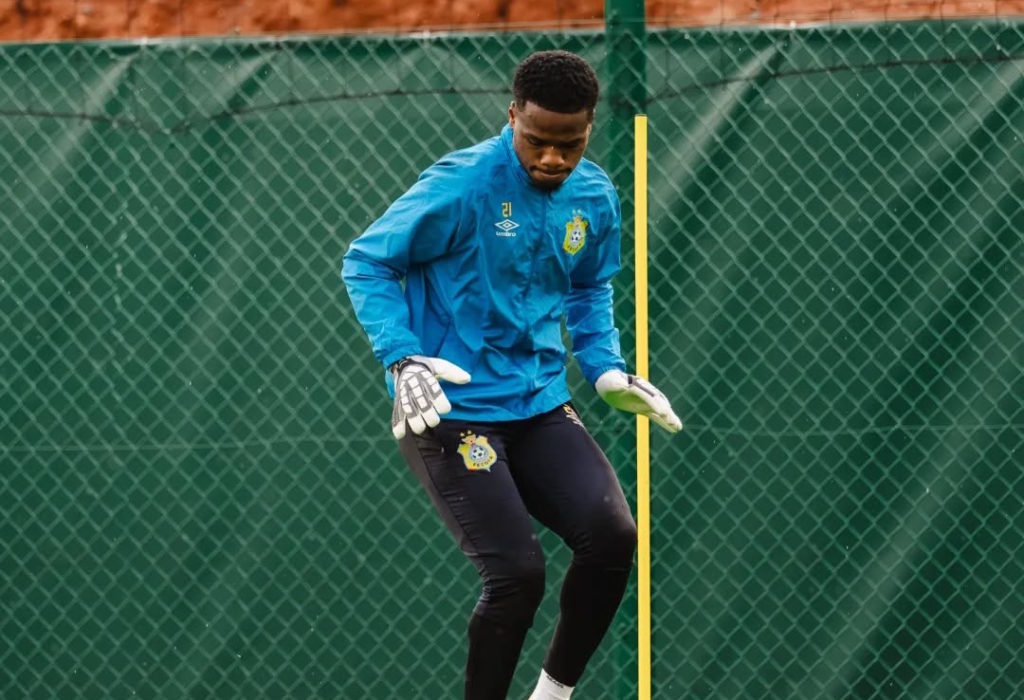 CAN 2025: «C’est un gardien de qualité, et s’il a été sélectionné, c’est qu’il a toutes les chances de débuter un match» (Sébastien Desabre sur Mathieu Epolo)