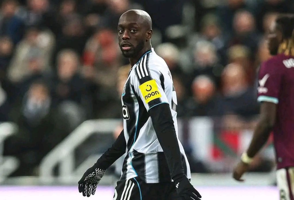 Newcastle: «Il a montré ses qualités pendant ces vingt minutes, et il ne fera que progresser» (Eddie Howe sur Yoane Wissa)