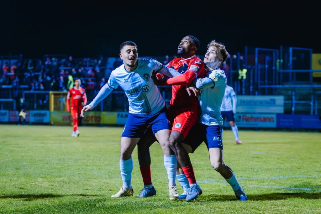 D4 Allemagne: Glody Ngyombo et le Rot Weiss Oberhausen se reprennent à merveille