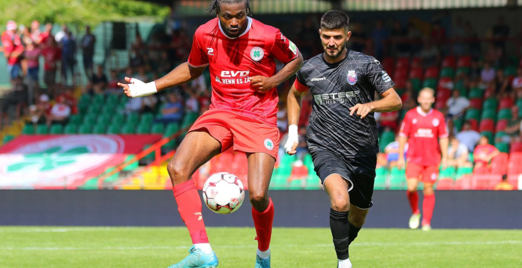 D4 Allemagne: 4ème but pour Glody Ngyombo Matona avec le Rot Weiss Oberhaussen victorieux de Siegen