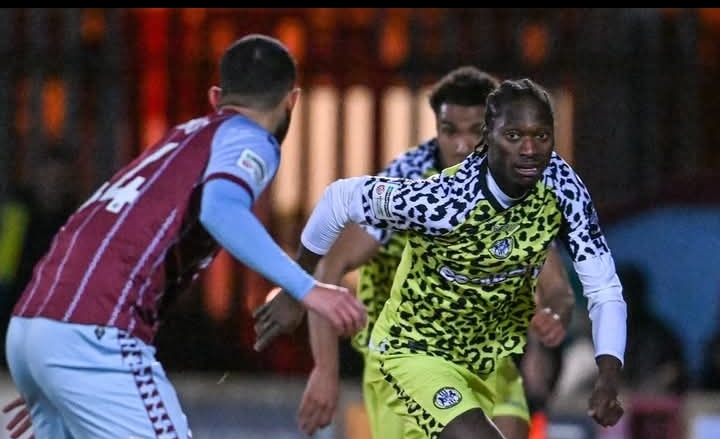 D5 Angleterre: 6ème but pour Jili Buyabu avec Forest Green Rovers tombeurs de Brackley